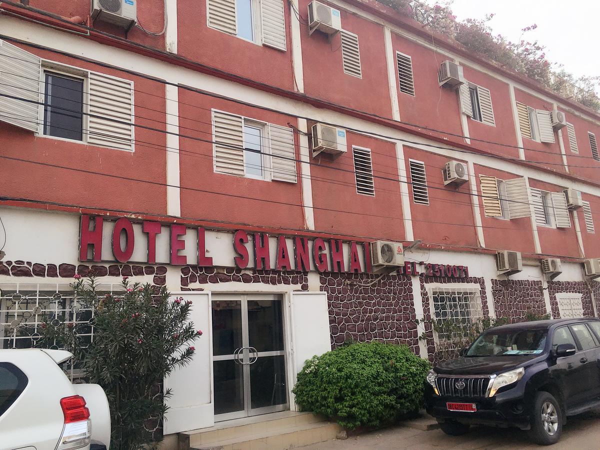 Shanghai Hotel NʼDjamena Kültér fotó