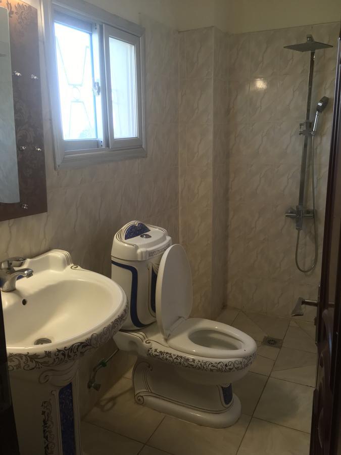 Shanghai Hotel NʼDjamena Kültér fotó